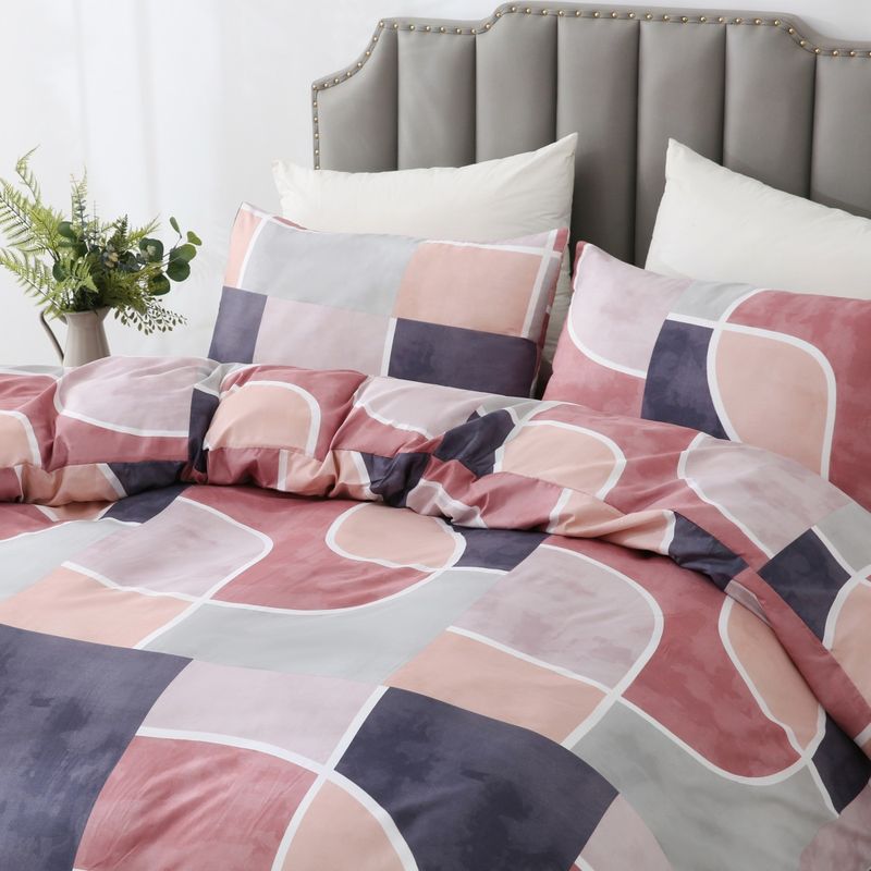 Miękki, różowy, geometryczny komplet pościeli w stylu boho, trzyczęściowy_voghion.com