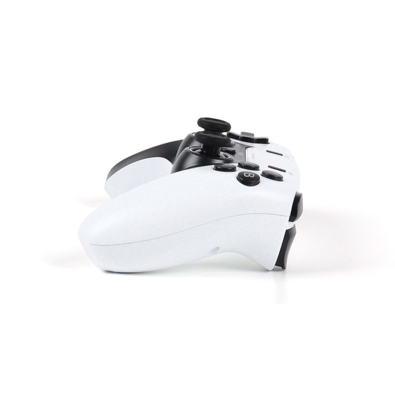 Opladen van gamecontroller Android-computersettopbox Een tot twee keer dubbel_voghion.com