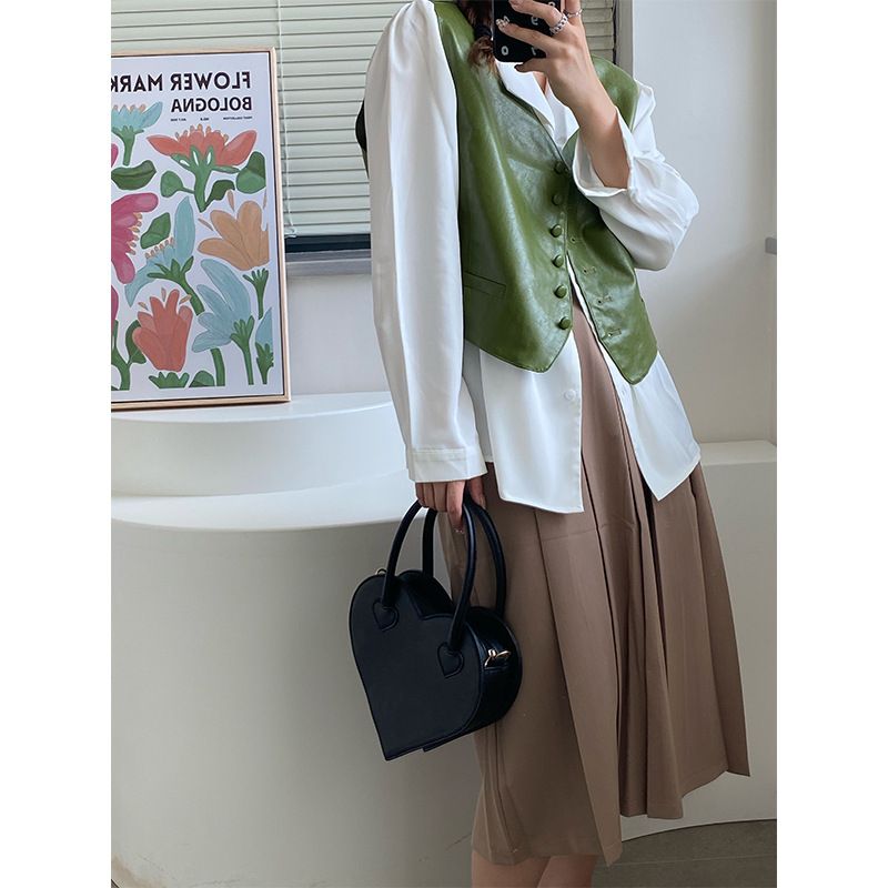 Niche Love Bag fir Meedercher Nei Modesch an Einfach Handtasche Retro Schwaarz Single Shoulder Crossbody Bag_voghion.com