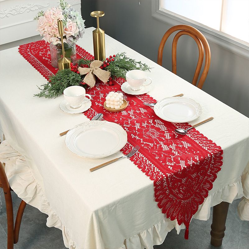 Weihnachtlicher Tischläufer mit bestickter Spitze und Quasten – Weihnachts-Esstischdekoration für Partys_voghion.com