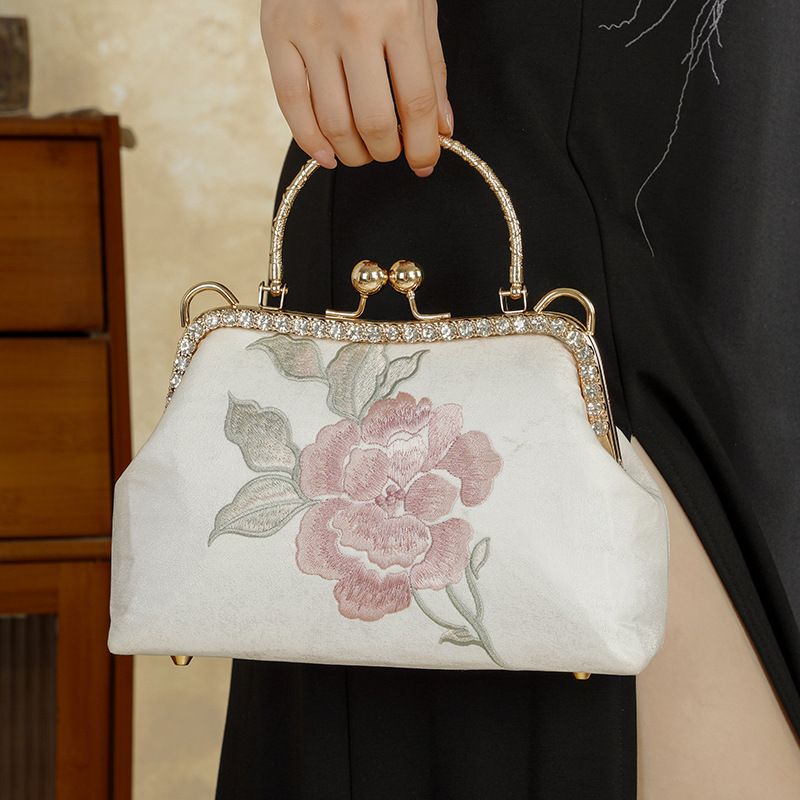 Borsa a mano in pelle con ricamo di loto in stile cinese Cheongsam Hanfu della serie Xiutang_voghion.com