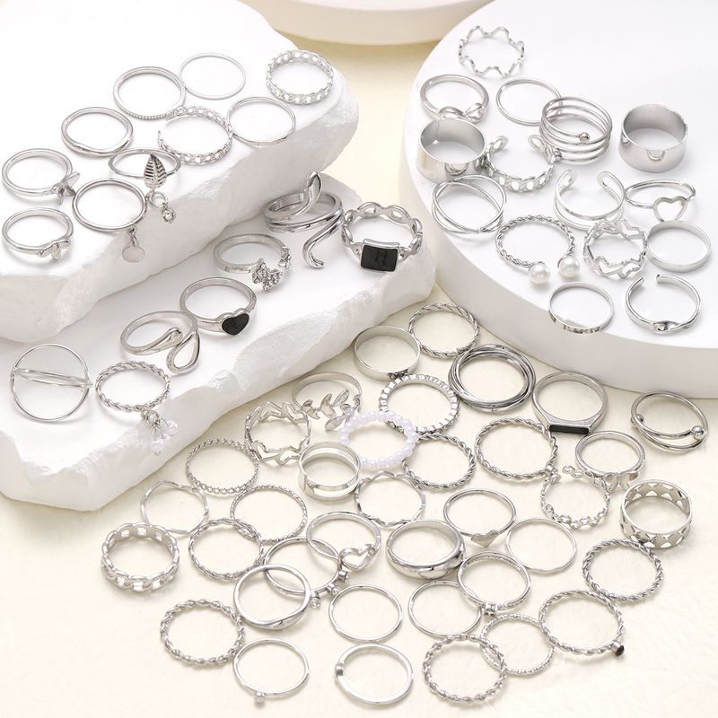 Gotowy zapas 69 szt. Bohemian Geometric Knuckle Rings Set For Women Sier Color Butterfly Heart Charm Finger Ring Female Party Jewelry_voghion.com