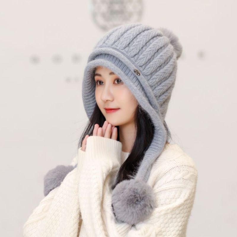 LazyZoom 2020 Nuovo stile coreano lavorato a maglia con tre pompon da donna, cappello caldo foderato in pile alla moda per autunno e inverno con protezione per le orecchie_voghion.com