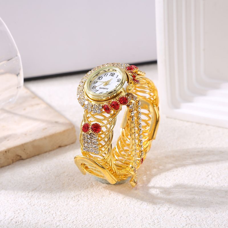 Nuovo orologio al quarzo con bracciale a nappa da donna, con diamanti, stile trendy e di alta gamma_voghion.com