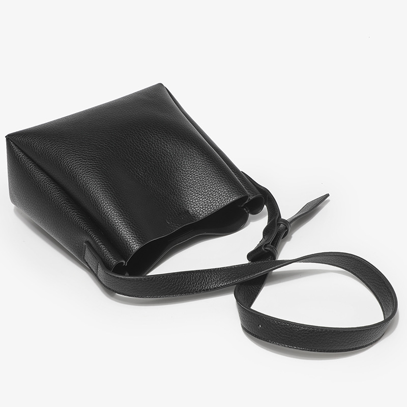 Modesch Litchi-Muster Crossbody-Eemer 2024 Fréijoer/Summer Fräizäit Villsäiteg Damen Grouss Kapazitéit One-Shoulder-Butt_voghion.com