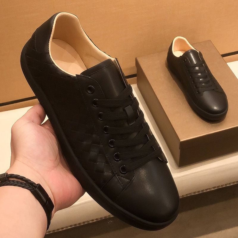 Europäische Herrenmode, Hochwertige Echtleder-Webbrettschuhe, Vielseitige Schwarze Freizeitschuhe für Herren 2025_voghion.com