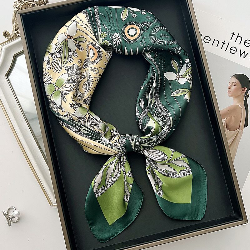 Spring and summer new ashion versatile green small square women's Korean version, ins style decorative thin scar,_voghion.com