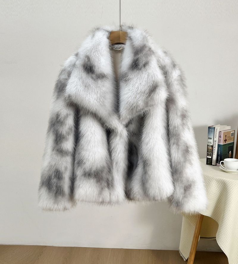 Damenbekleidung Beliebte Kunstpelz Großes Revers Damenoberteile Großes Fell Warmes Temperament Prominenter Lockerer Mantel_voghion.com