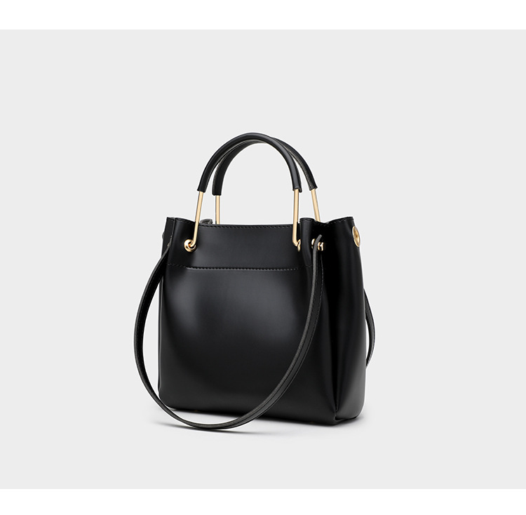 2023 Borsa di marca di nuova moda Borsa da donna a secchiello di grande capacità Borsa da donna Versione coreana Borsa a tracolla monospalla semplice e versatile_voghion.com