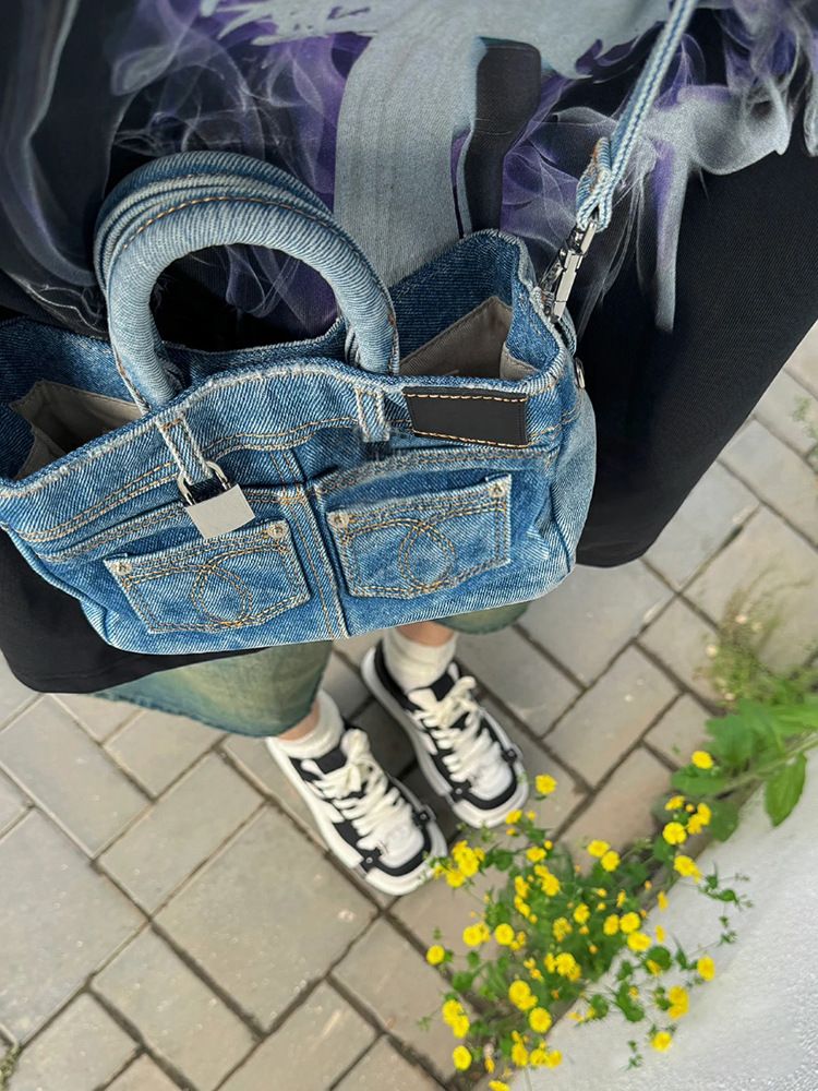 Borsa a mano multifunzionale in denim lavato casual, nuova primavera ed estate 2025_voghion.com