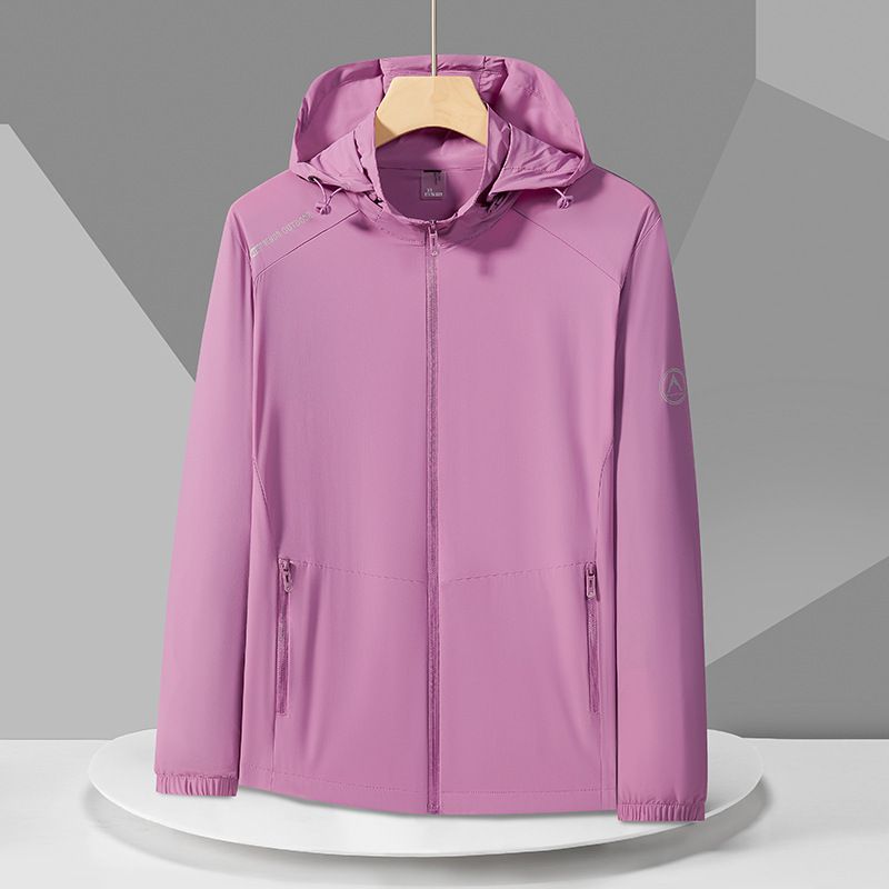 2024 Neue Sommer-Outdoor-Kleidung für Männer und Frauen, leichte, atmungsaktive Jacke, schnell trocknendes Sonnenschutzkleidungsstück mit_voghion.com