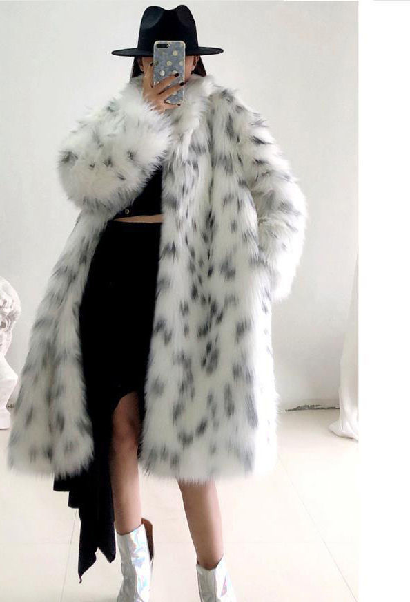 Dammemodesch Bobcat Leopardpelz laange Fuchspelzmantel mat Revers_voghion.com