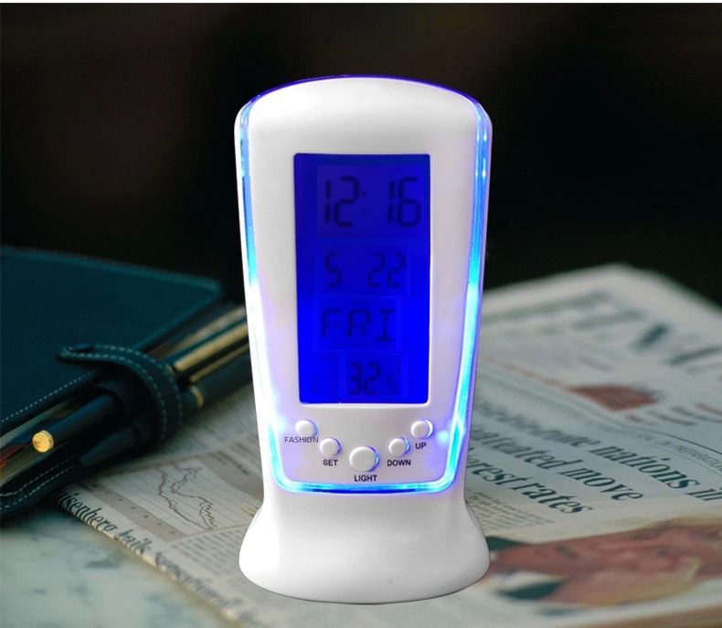 510 Mini liten väckarklocka LED lysande musikalarm tyst lat elektronisk klocka med temperaturväckarklocka_voghion.com