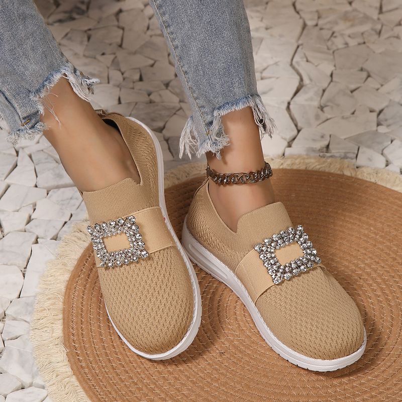 Scarpe da donna traspiranti, in tessuto Fly, di grandi dimensioni, con fibbia quadrata, a taglio basso e maniche a diamante._voghion.com