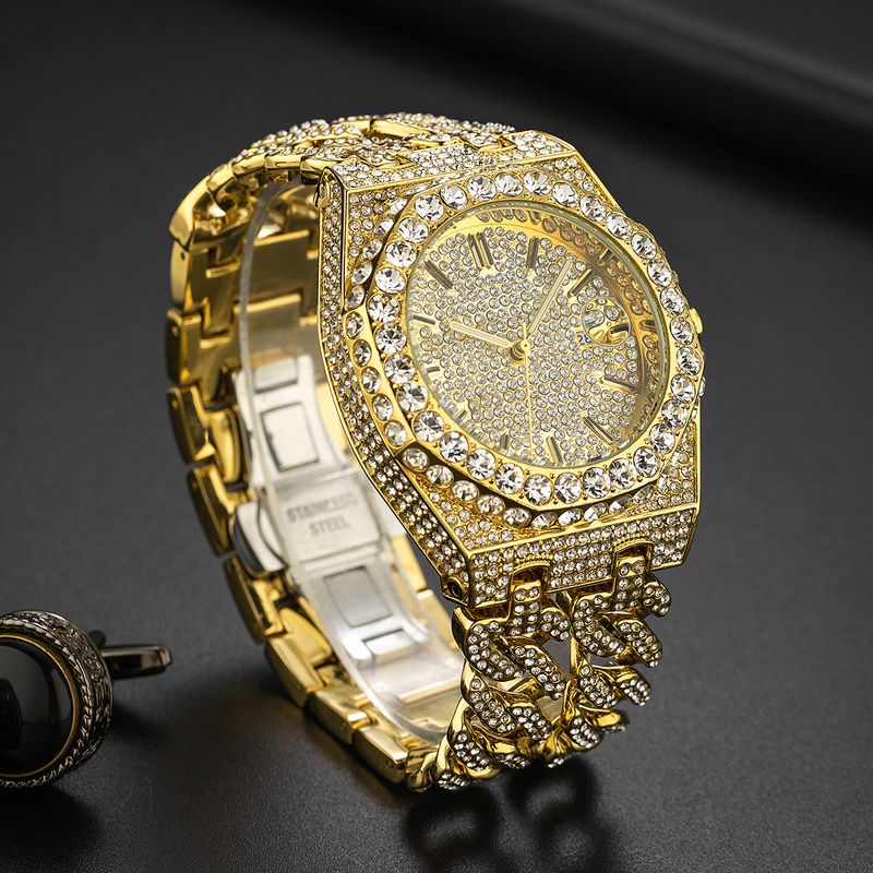 Men's Watch Hip Hop Iced Diamond Watch Men's Fashion Cuban Chain Quartz Watch_voghion.com