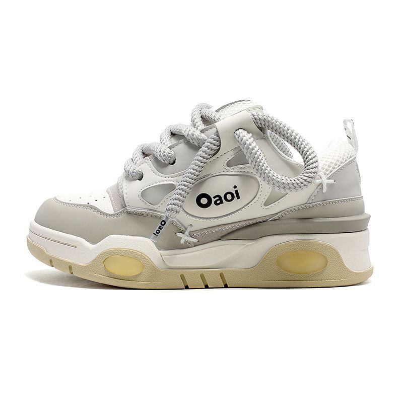 China-Chic High Profile Dickbesohlte Plüsch-Sneaker 2025 Neue vielseitige Liebhaber Farblich passende Papa-Schuhe Casual Damen_voghion.com