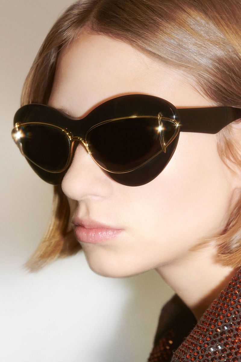 2024 Nuova moda Cat Eye Internet Celebrity, stessi occhiali da sole Y2K con montatura piccola, occhiali da sole femminili alla moda_voghion.com