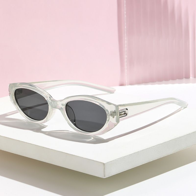 G M for both men and women Jennie, the same cat eye high-end feeling summer sun protection star style sunglasses_voghion.com