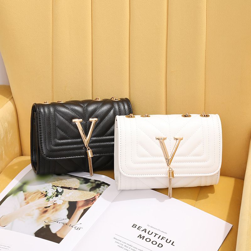 Borsa a tracolla ricamata da donna con frange a V - Elegante borsa a tracolla con motivo a righe, design boho alla moda_voghion.com
