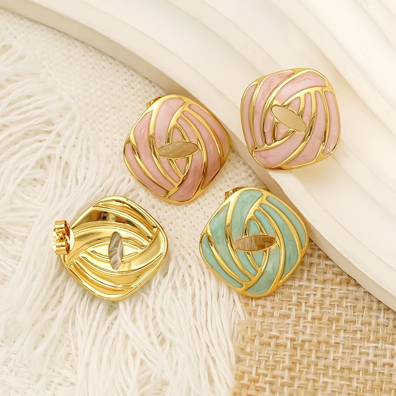 Orecchini unisex alla moda, di alta qualità, in acciaio inossidabile, versatili e alla moda, in stile retrò di Hong Kong._voghion.com