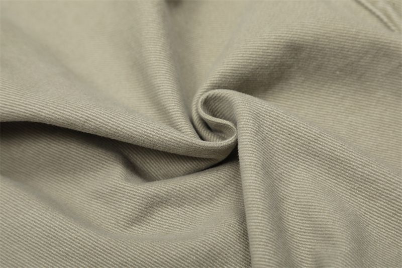 Herrenbekleidung High Street Lockere Arbeitsshorts mit weitem Bein Herren-Sommer-Plissee-Design Abgenutzte, verwaschene Jeansshorts_voghion.com