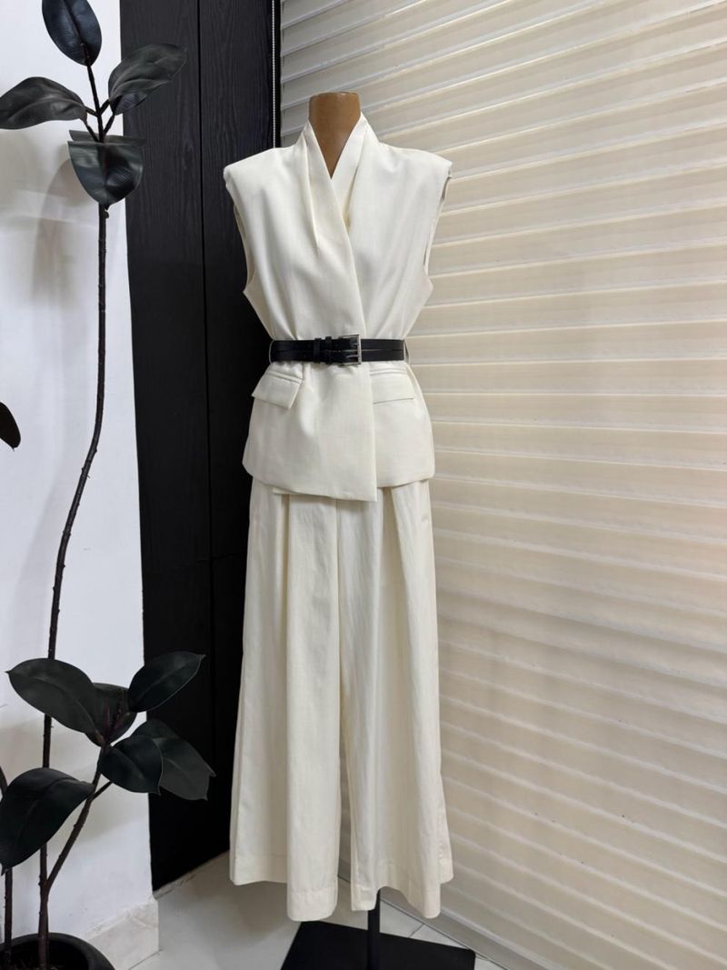 NUNBAI Damen-Set aus ärmelloser Weste und Hose im französischen Stil mit weitem Bein – atmungsaktive Acrylmischung, Taillengürtel, lässiges Büro- und Sommeroutfit_voghion.com