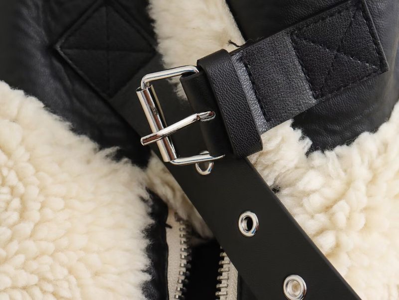 Blouson aviateur en fausse peau de mouton pour femme avec doublure polaire douillette, élégant manteau d'hiver zippé pour un style décontracté et streetwear, léger et chaud_voghion.com