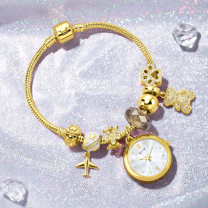 Gordy New INS Exquisite Bracelet Light Niche High-end Cartoon Pendant Quartz Women's Watch_voghion.com