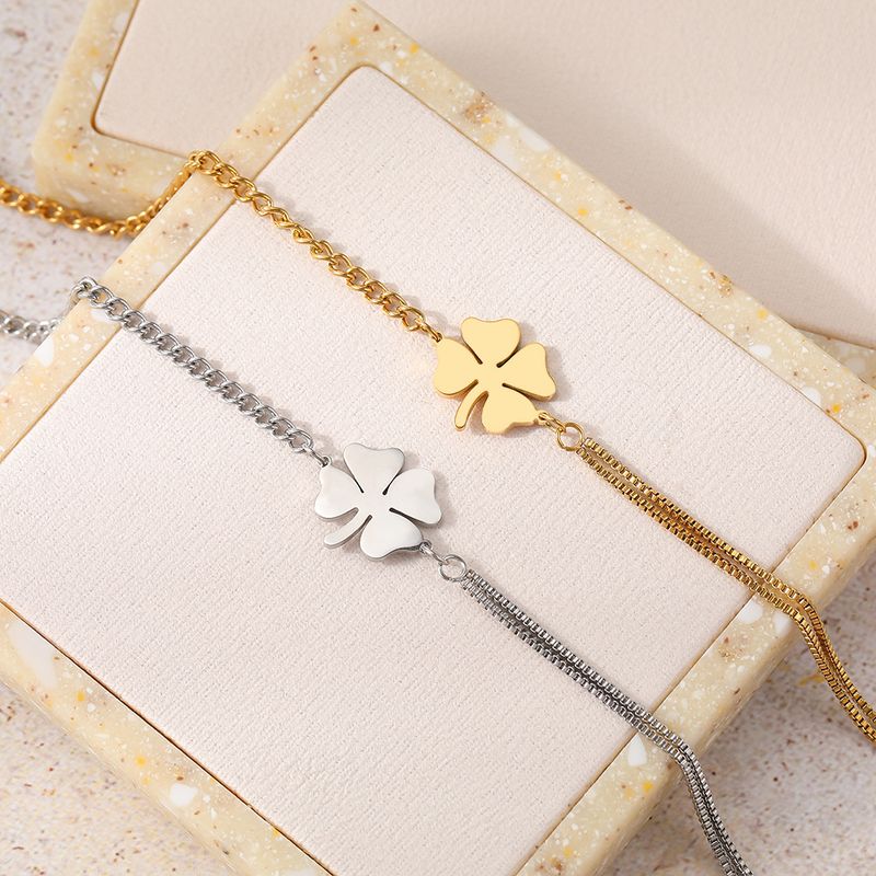 Bracciale in acciaio al titanio con trifoglio a forma di cuore, di alta qualità, creativo e alla moda, per donna_voghion.com