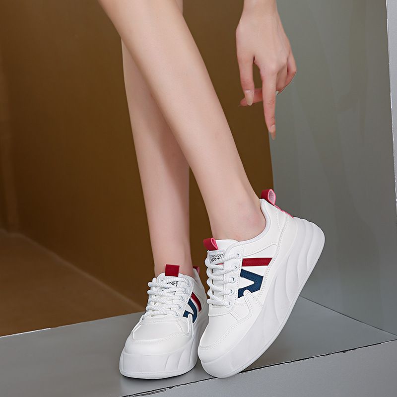 Scarpette bianche per bambini, studenti, tempo libero, sportive, versatili, da strada_voghion.com