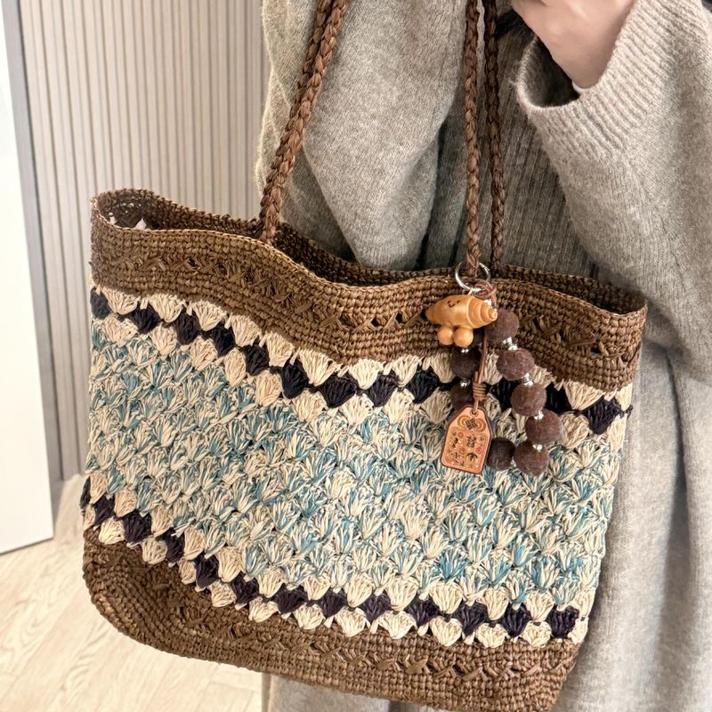 Borsa tote color-block in paglia intrecciata_voghion.com