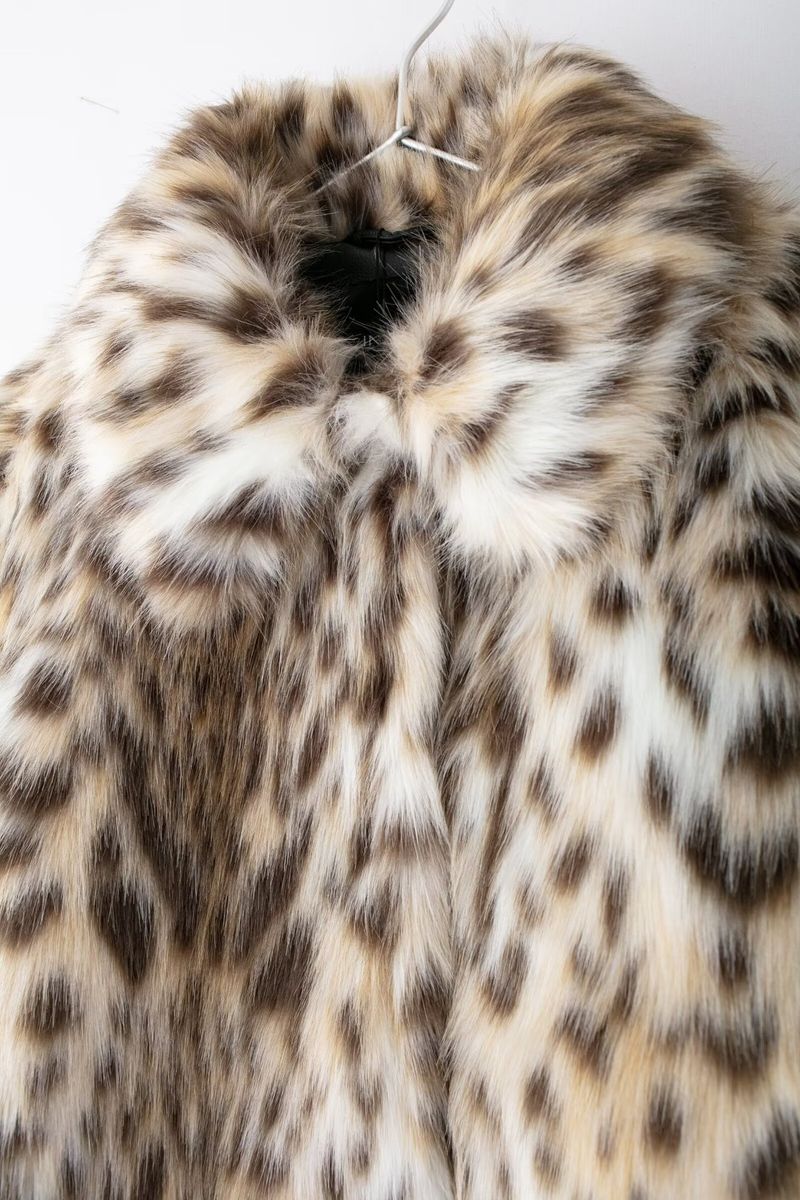 Abbigliamento da donna Cappotto versatile snellente in velluto di visone Pelliccia Cappotto leopardato versatile di alta qualità_voghion.com