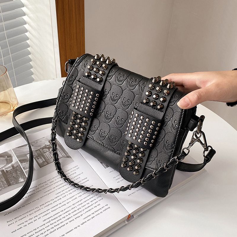 Vintage Skull Rivet Shoulder Women PU Leather Black Crossbody Designer Flap Messenger Bag New Fashion Lady Handbag Bolso_voghion.com