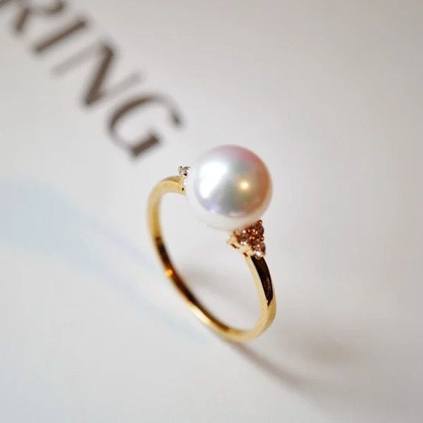 New Light Luxury Gold with Natural Seawater Shell Pearl Ring Plated in 14K Color_voghion.com