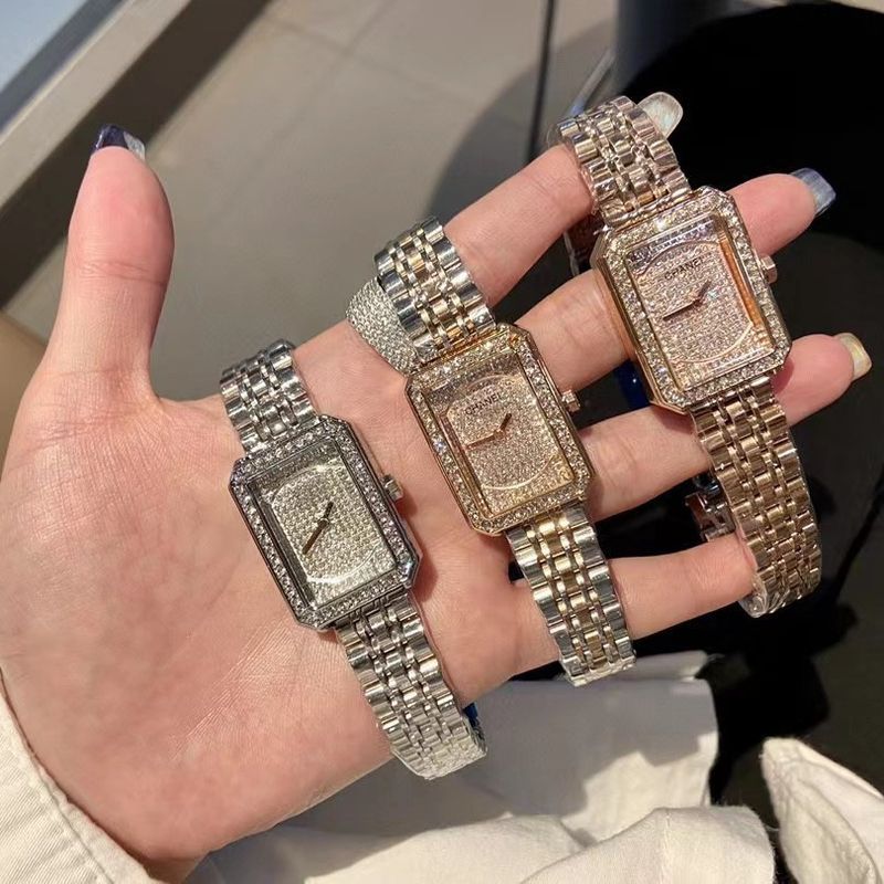 New light luxury women's Xiaoxiang the same full of diamonds three-color steel belt fashion full star diamond-set square quartz wristwatch_voghion.com