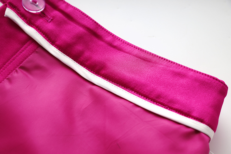 Feminino high-end francês retro primavera e verão estilo cetim brilhante nicho design terno jaqueta colete saia curta conjunto de três peças_voghion.com