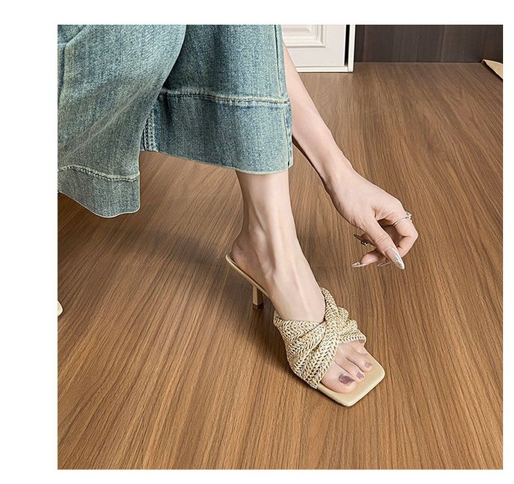 1296-2 Hohe Hausschuhe im französischen Stil mit quadratischem, gewebtem Kreuzgurt für Damen, elegante, dünne Ferse, offene Spitze, sexy Damenschuhe_voghion.com