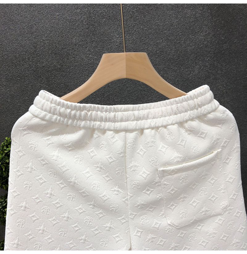 Light Luxury Style White Jacquard For Men, Summer Trendy Brand Five-Point Shorts, 2024 New Men's Half-Length Shorts_voghion.com