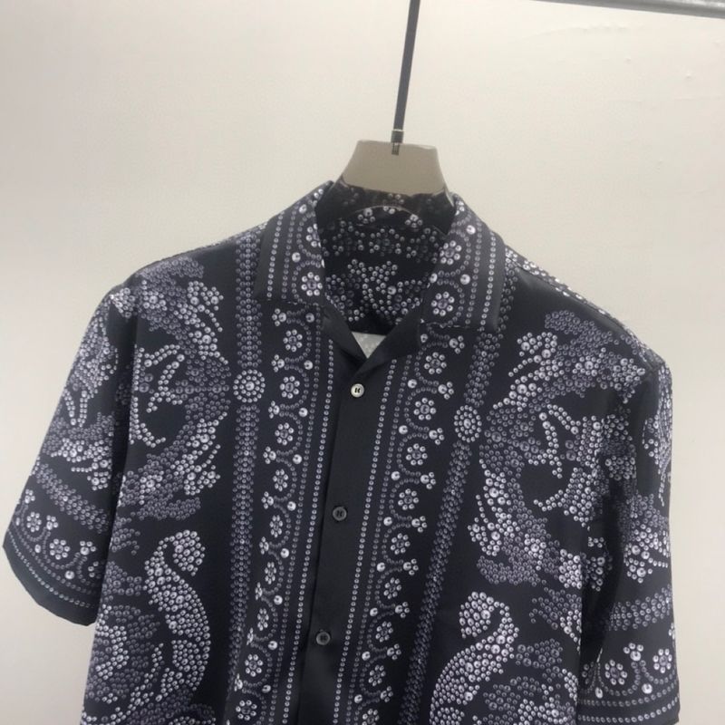 Trendy European Goods Ver Short Sleeved Shirt Full Of 3D Letter Print Pattern Unisex Top Cardigan In Stock_voghion.com