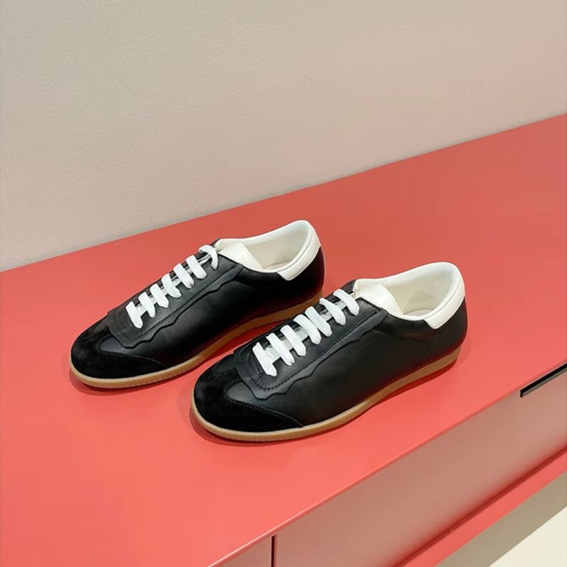 Das Fußgefühl ist zu gut ~ 2025 Neue Ballett-Stil Deutsches Training Casual Sports Kleine weiße Brettschuhe_voghion.com