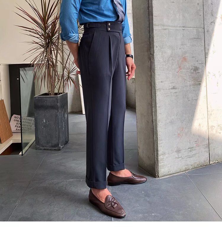 Herrenbekleidung Einfarbige Neun-Punkt-Hose mit hoher Taille Temperament Lässige Business-Hose mit italienischen Pariser Knöpfen Herrentrend_voghion.com