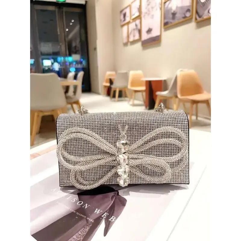 Designer 2025 Bow Knot Damenhandtasche Glitzer Glänzende Strasssteine Dia Abend Hochzeitsfeier Clutch Handtasche Schulter_voghion.com