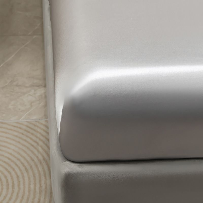 Set di lenzuola lisce come la seta con lenzuolo con angoli - 8 colori di lusso | Singolo/Matrimoniale/Queen/King Size | Poliestere antipiega e delicato sulla pelle_voghion.com