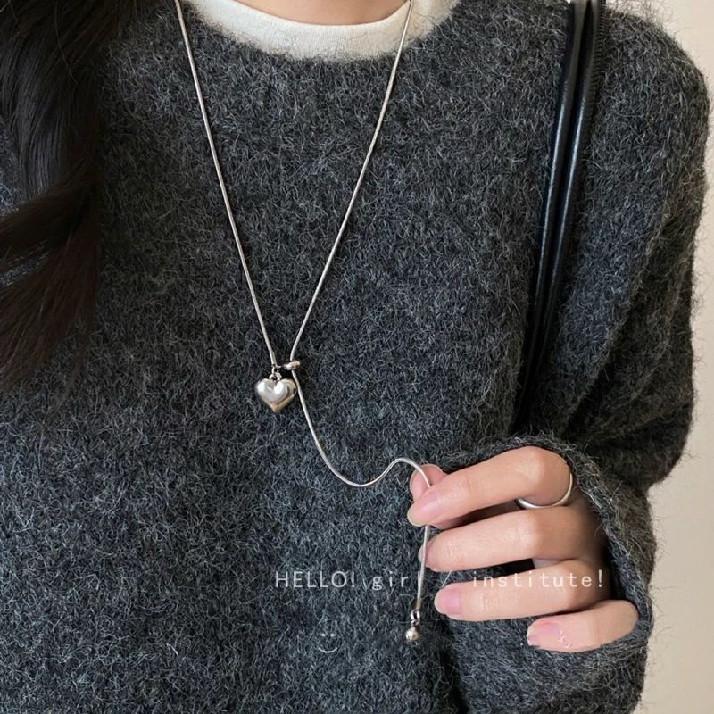 Simple And Non-fading Love Pendant Necklace Women's Titanium Steel Pull-out Long Autumn And Winter Sweater Chain Light Luxury Niche Accessories_voghion.com