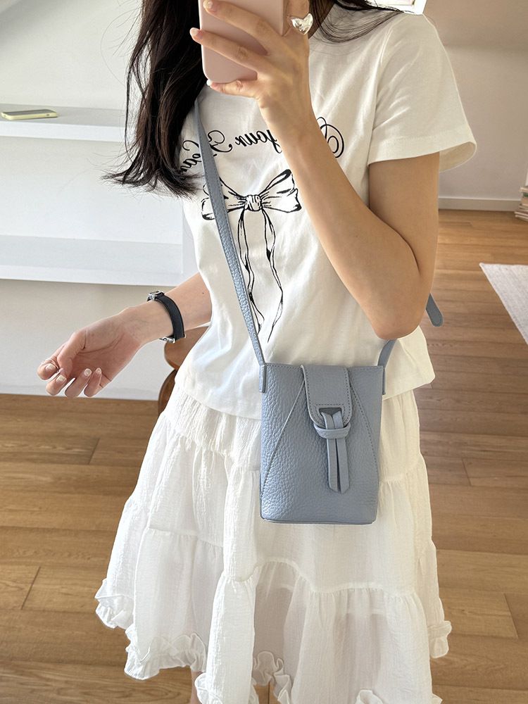 Mobile phone women's crossbody 2024 new and lightweight mini bucket bag, commuting, shopping, daily vertical small bag_voghion.com