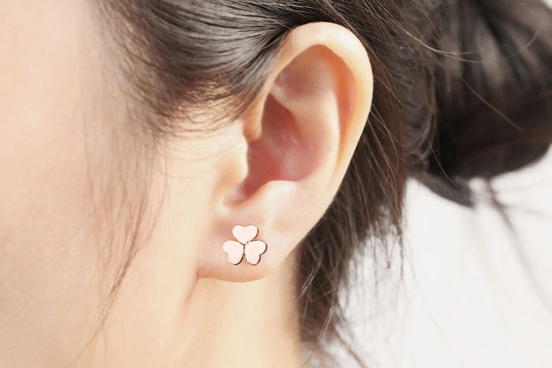 Conjunto de joyas para mujer Conjunto de pendientes y pulsera de trébol de la suerte en forma de corazón, sencillo y moderno, chapado en oro rosa_voghion.com