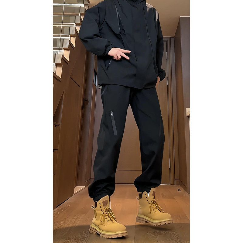 Giacca versatile, casual, lunga, alla moda, estiva, da uomo, con pantaloni antivento_voghion.com