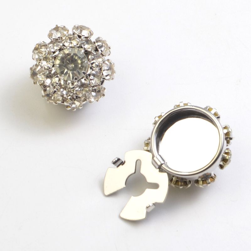 Fashion Pearl Shirt Cufflink Flower Collar Rhinestone Decorative Button Cover_voghion.com