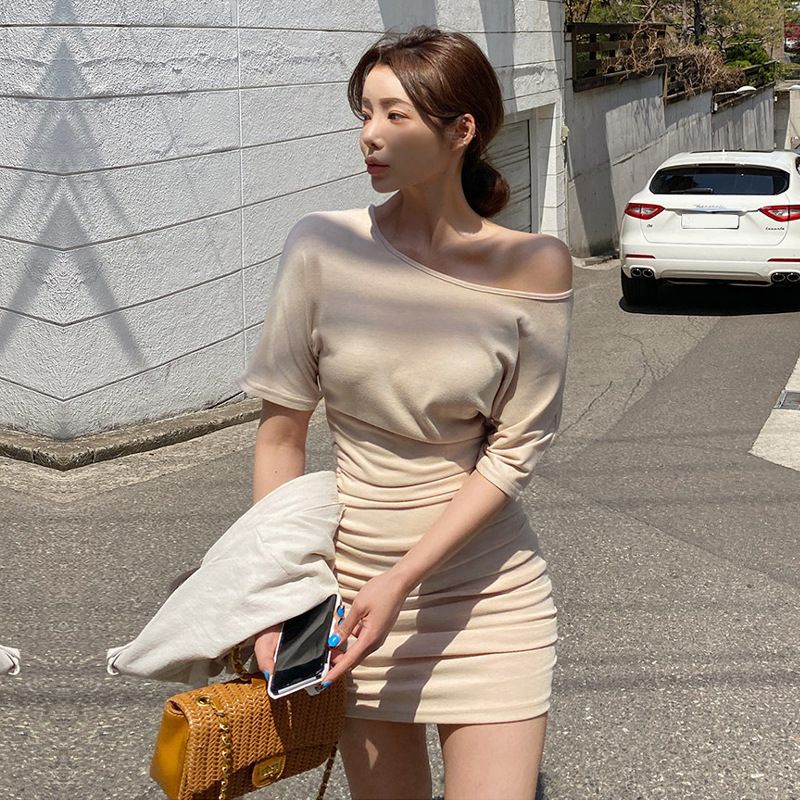Corea del Sud Dongdaemun Abito estivo da donna, sexy, aderente, con arricciature, maniche corte, spalle scoperte_voghion.com
