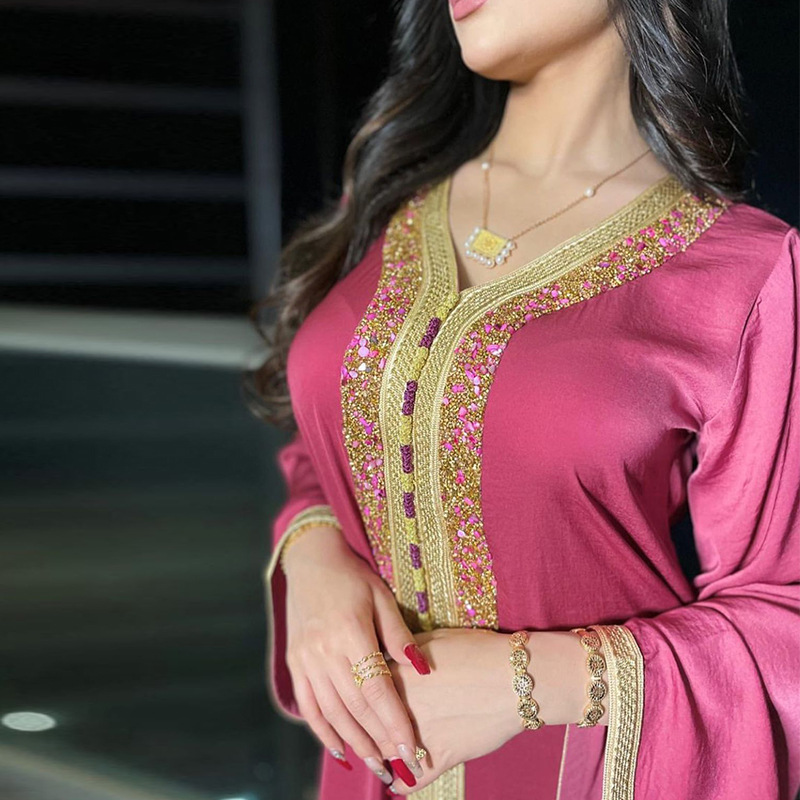 Naiste rõivakleit kuum teemantlindiga pitsist Abaya Dubai moslemi moeröövel_voghion.com